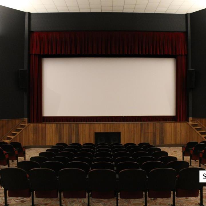 Sala cineteatro.jpg